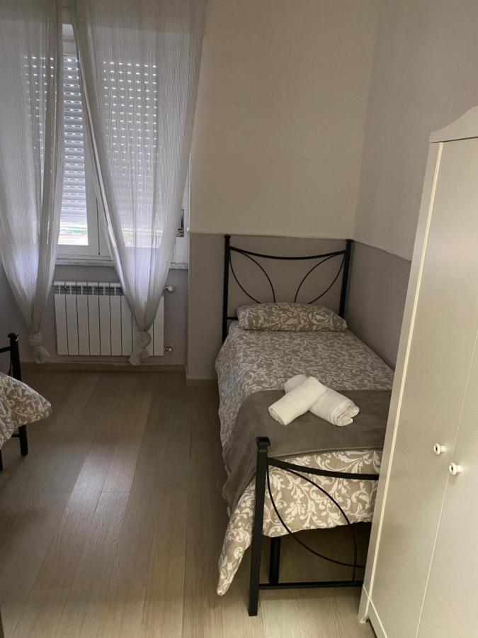 Casa Vacanza Pucchiell Lejlighed Napoli Eksteriør billede